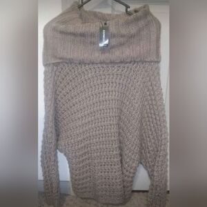 NWT Womens Express Sz M Oversized Taupe Chunky Weave Sweater